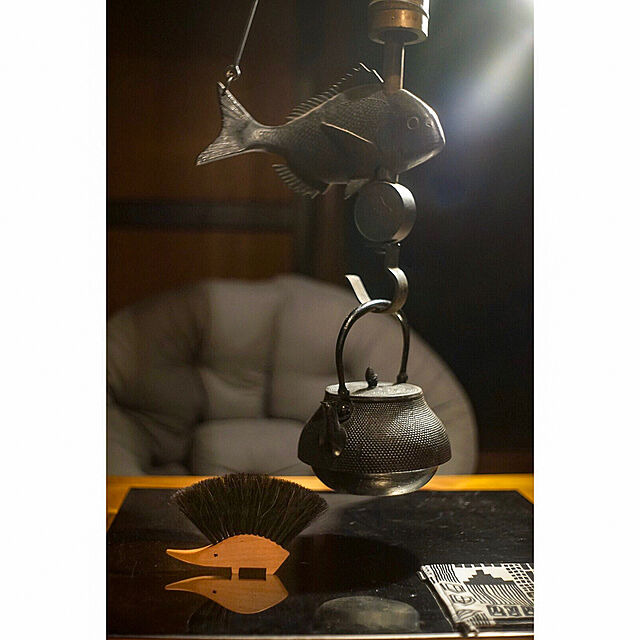 chobinonのデングー-Redecker(レデッカー) はりねずみのテーブルブラシ 馬毛 ブラックの家具・インテリア写真