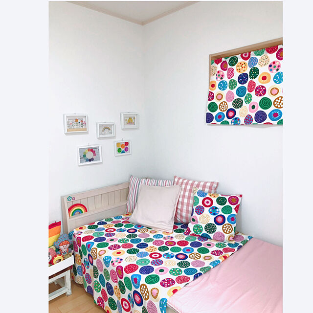me-koのイケア-IKEA イケア クッションカバー 50cm×50cm SMANATE ピンク 通販 302.620.81の家具・インテリア写真