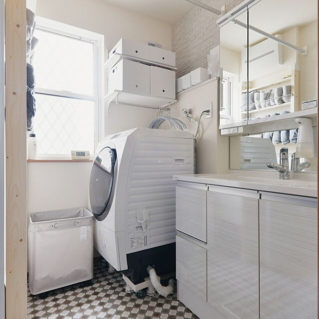 ikuzakの-LT2P-CW-A 南海プライウッド NANKAI ランドリー可動棚 洗濯機上部収納 棚柱：ホワイト 送料無料の家具・インテリア写真