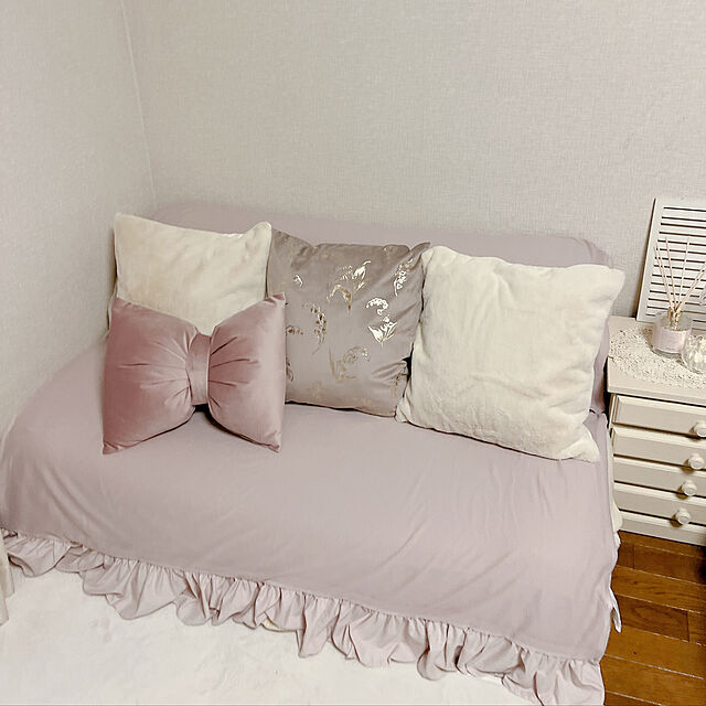 nariiiのニトリ-【デコホーム商品】リボンクッション（RO SC093） の家具・インテリア写真