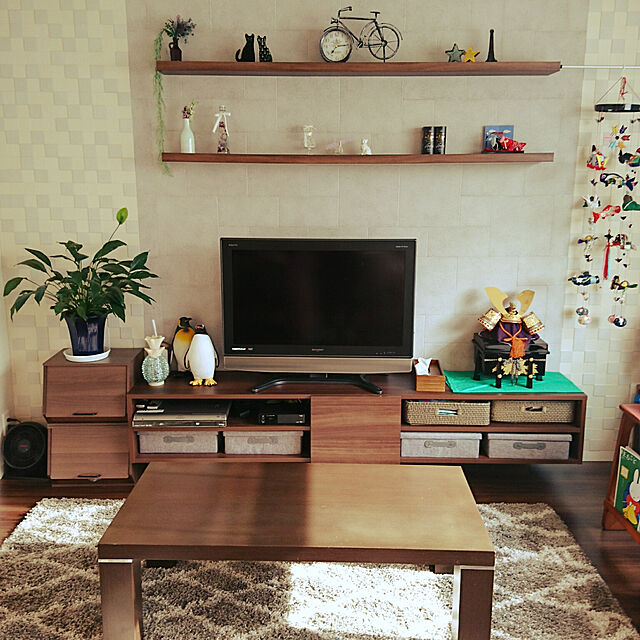 kankoのニトリ-ウィルトン織りシャギーラグ(ロータス チェック 200X290) の家具・インテリア写真