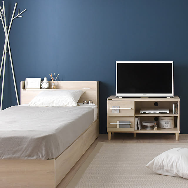SESAMEの萩原-ラグ ラグマット 夏用 北欧 おしゃれ インド綿 軽量 ナチュラル シンプル 約2畳 Mサイズ 正方形 約 185×185 ブルー グレー CRACKの家具・インテリア写真