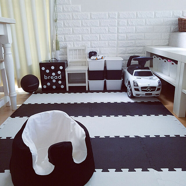 puritan_rの-乗用　メルセデスベンツ　SLS AMG（ホワイト)の家具・インテリア写真