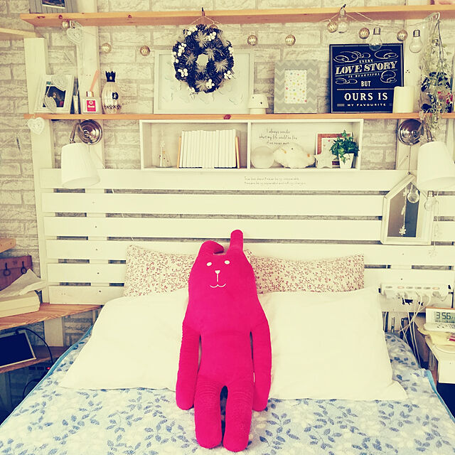 kazuの-クラフトホリック 抱き枕 ラブ ピンク CRAFT　 特大/クラフトホリック/プレゼント/ぬいぐるみ/キャラクター/クッション/クリスマスの家具・インテリア写真