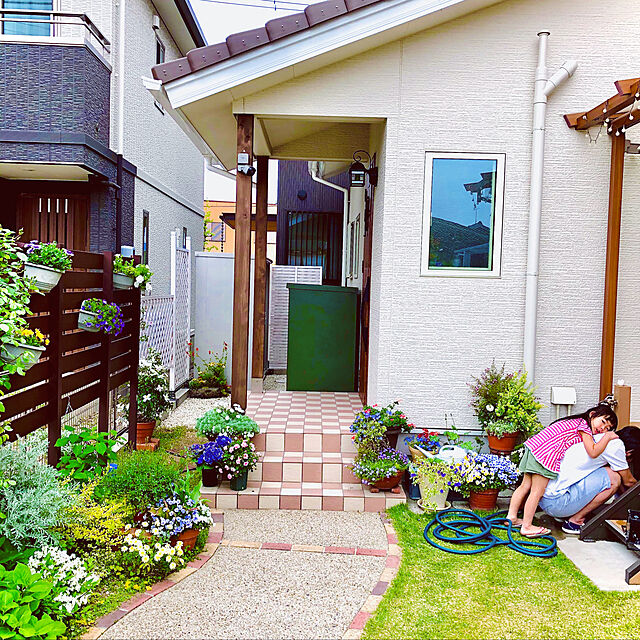 hinamamaの園芸ネット-ミニバラ：ほほえみ4号鉢植えの家具・インテリア写真