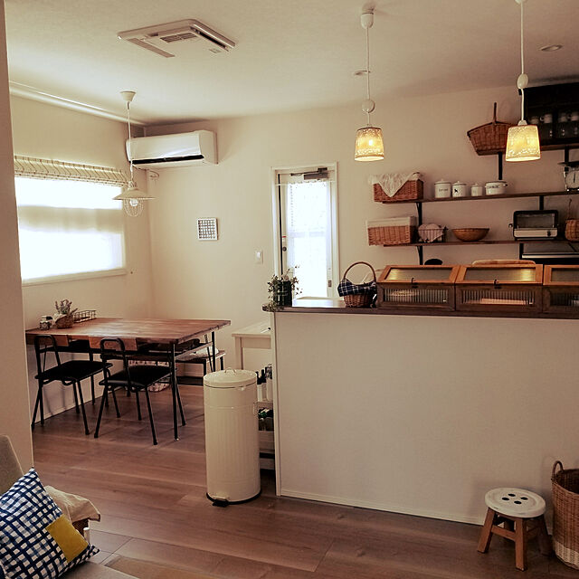 CoCoRoCafe.の-ダーラナホースアンティーク風ホーローキャニスター3個セットの家具・インテリア写真