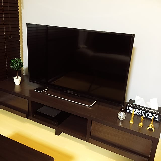 mm37の-テレビ台 幅150cm ロータイプ テレビボード リビングボード 薄型 TV台 TVボード ローボード 台 作る テレビラック TVラック AVラック 32インチ 42インチ 52インチ 150 おしゃれ 収納 多い シンプル スリム 木製の家具・インテリア写真