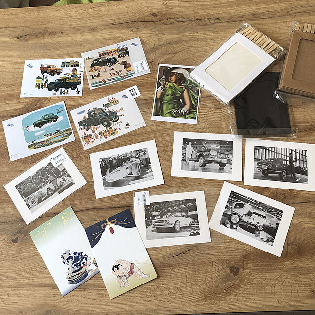 kazu15のYFFSFDC-フォトフレーム 30枚セット ピクチャーフレーム 紙製 ペーパー 写真フレーム 写真ガーランド クリップと紐付き 壁掛け 展示ピクチャー 写真立て 写真飾りの家具・インテリア写真