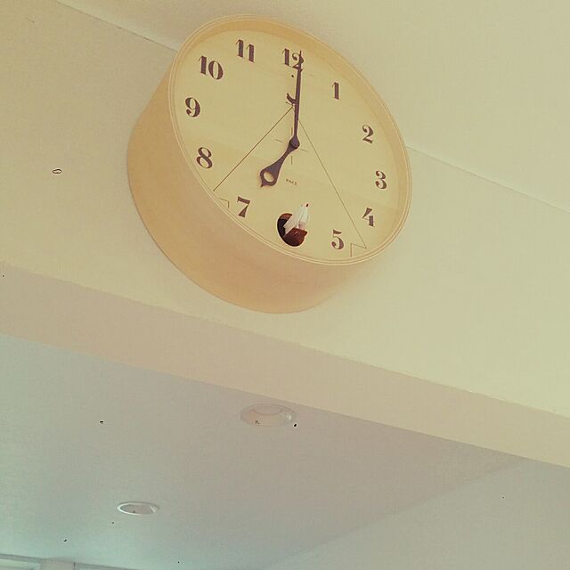 meiの-レムノス Lemnos 掛け時計 鳩時計 パーチェ PACE 305mm ステップムーブメント 秒針なし おしゃれ 北欧 木製 壁掛け 壁掛け時計 オシャレ 掛時計 はと時計 タカタレムノス かわいいの家具・インテリア写真