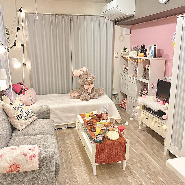 riririのニトリ-テーブルランナー(シャルロ RE T) の家具・インテリア写真