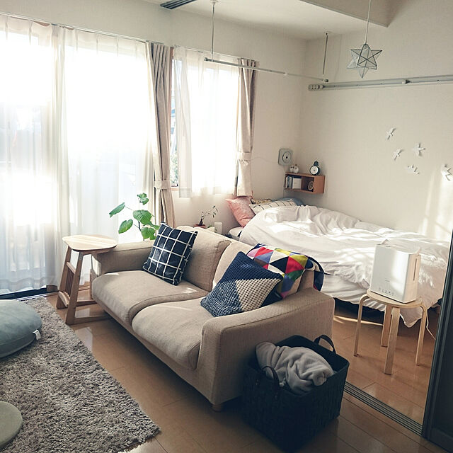 tomokomoのニトリ-枕カバー(ウィンドウペンIV) の家具・インテリア写真
