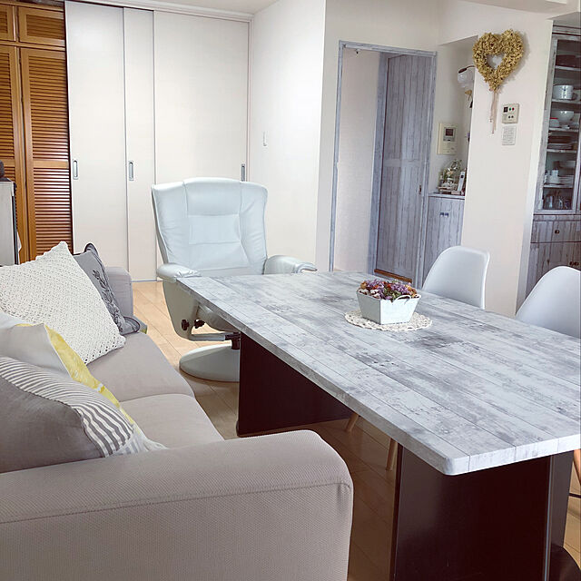 reeの-LOWYA ロウヤ リクライニングチェア オットマン付 ホワイト おしゃれ 新生活の家具・インテリア写真
