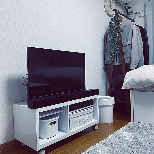 tomokiのニトリ-メンズ木製ハンガー スーツ・ジャケット用(スーツジャケットハンガー) の家具・インテリア写真