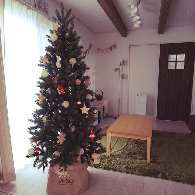 mamamaruの-クリスマスツリー オーナメントセット 飾り モダンウッド 木製 トナカイ 天使 星 雪結晶（スノー）北欧 ミニ Christmas Xmas tree 樅の家具・インテリア写真