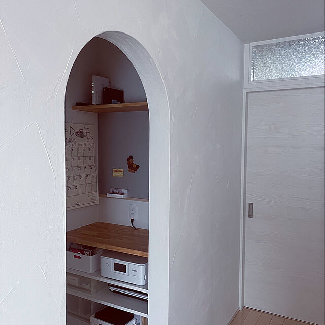 Mikiの-【10m以上購入で送料無料】サンゲツの壁紙 フェイス (FAITH) TH32335 10m以上1m単位で販売の家具・インテリア写真