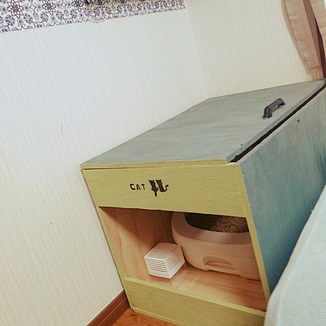swallowtailのニッペホームプロダクツ-カインズ ホワイティーカラーズ 水性塗料 室内用 ブロンズグリーン 1kgの家具・インテリア写真