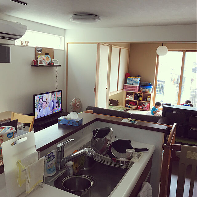 Tomoka2JSBのニトリ-布張り1人用ローソファ(ノーザン2 DBR) の家具・インテリア写真
