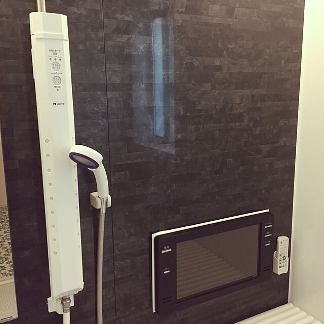 KiitosのSANEI-SANEI シャワーヘッド 節水 ストップ レイニー 【シャワー穴0.3mm 肌触り・浴びごこちやわらか】 ホワイト PS303-80XA-MW2の家具・インテリア写真
