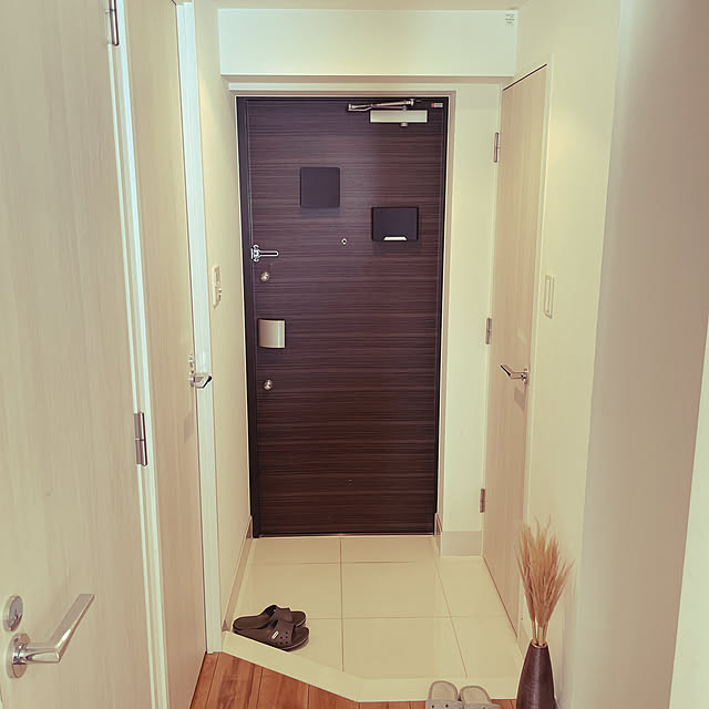 写真付きレビュー 送料無料 ポイント10倍 キーフック マグネット 2段 タワー Tower 山崎実業 タワーシリーズ 収納 鍵 キーボックス 玄関 鍵掛け 鍵収納 ドア キーボックス おしゃれ 北欧 磁石 マグネット ネジ 固定 壁掛け 鍵 保管ケース カギ置き 鍵置き スマート