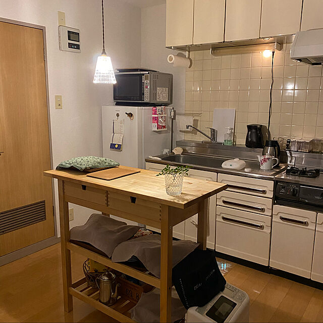 naのイケア-ＩＫＥＡ/イケア　FORHOJA/フォルホイア　キッチンワゴン100x43 cm　バーチ（701.770.24）の家具・インテリア写真