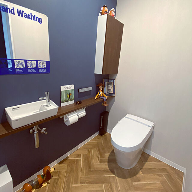 saboの-「手を洗いましょう」のミラーサインの家具・インテリア写真