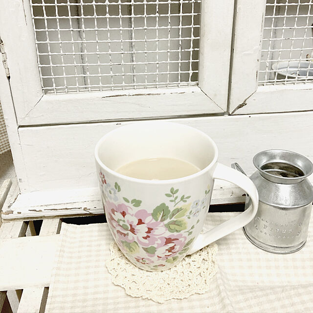 kinaの-キャスキッドソン マグカップ 新品同様 白×ピンク×マルチ マグカップ×2/花柄 陶器  値下げ 20180305の家具・インテリア写真