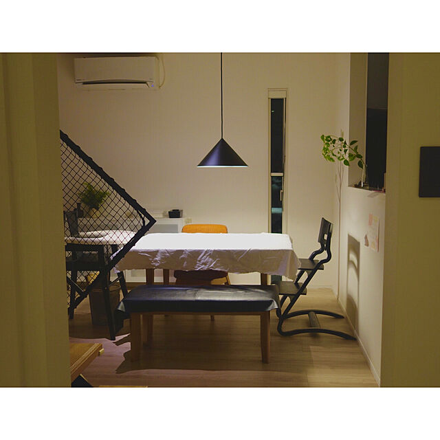 SakkoのLEANDER-リエンダー ハイチェア ベビーチェア 木製 ベビー 軽い 椅子 いす 北欧家具の家具・インテリア写真