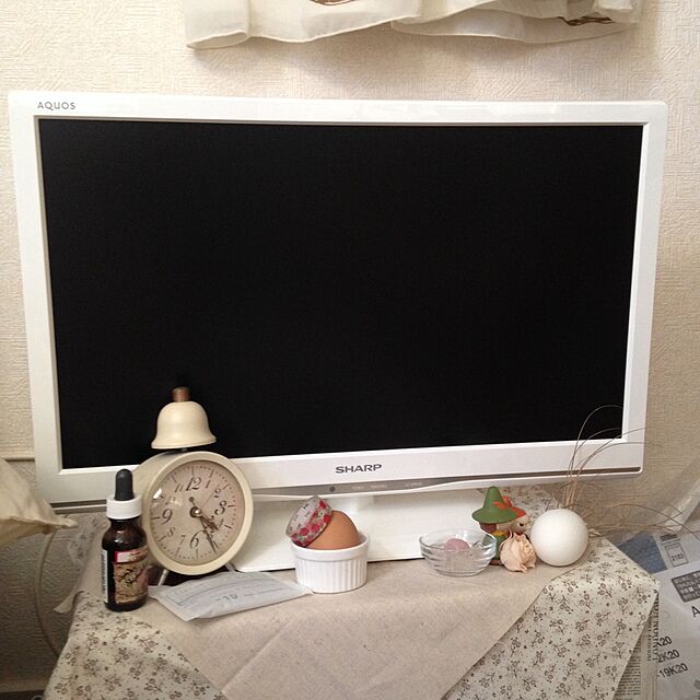 mahaのシャープ-シャープ 22V型 液晶 テレビ AQUOS LC-22K20-W フルハイビジョン 2014年モデルの家具・インテリア写真