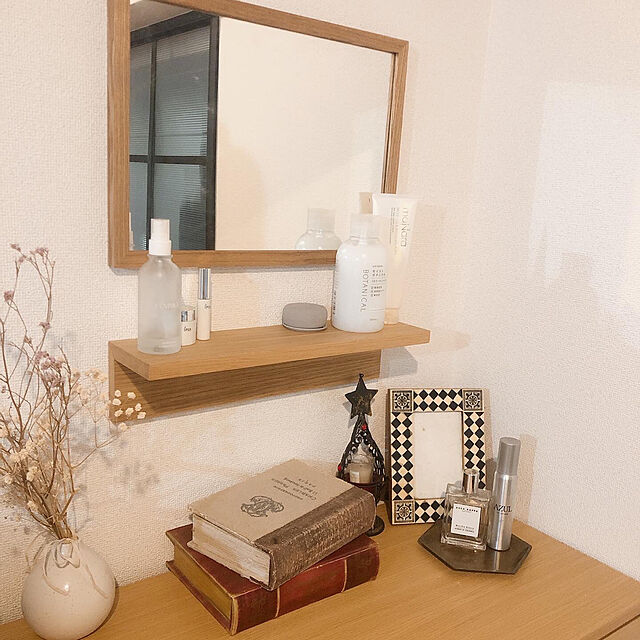 sahoiroの無印良品-無印良品　壁に付けられる家具・棚・幅４４ｃｍ・オーク材　幅４４×奥行１２×高さ１０ｃｍの家具・インテリア写真