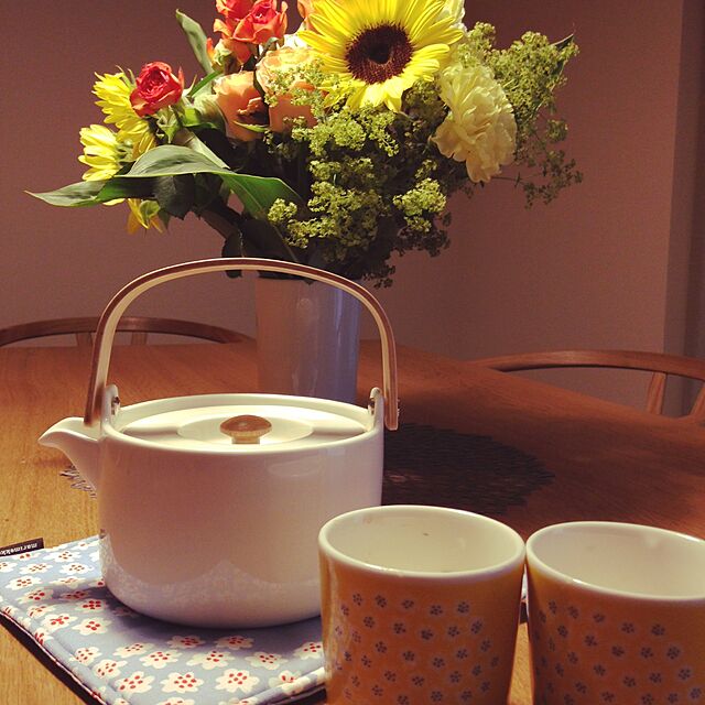 N.Aの-マリメッコ ( marimekko ) OIVA Tea pot ( オイバ ティーポット )/ ホワイト 【 正規販売店 】の家具・インテリア写真