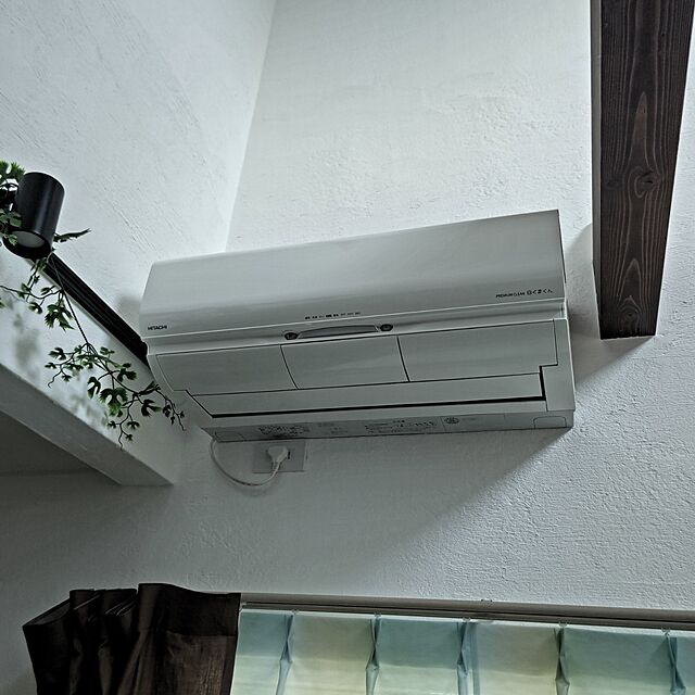 kazuの日立-日立 RAS-X40M2-W ルームエアコン 白くまくん 熱交換器自動お掃除[凍結洗浄ヒートプラス] (スターホワイト) (RASX40M2W)の家具・インテリア写真