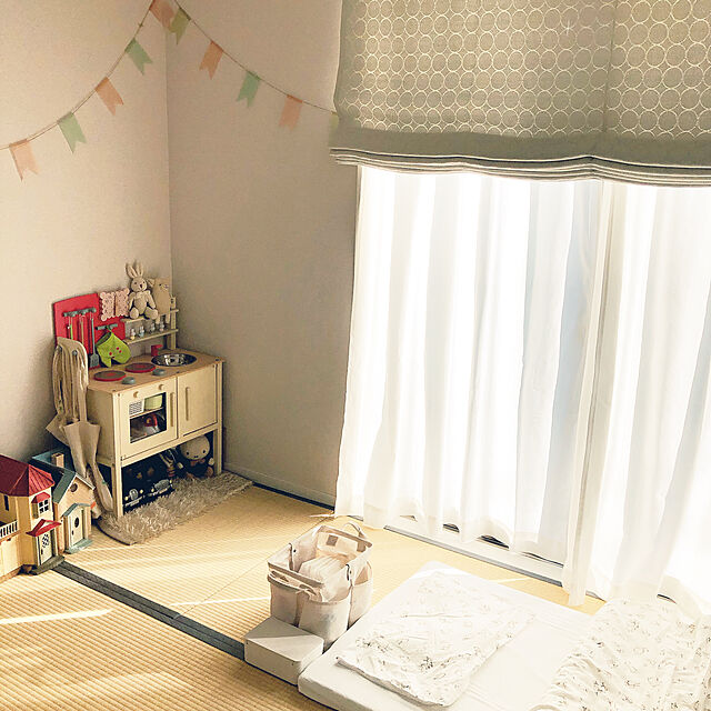 doremiのニトリ-遮熱・遮像・ミラーレースカーテン(アラン 100X198X2) の家具・インテリア写真