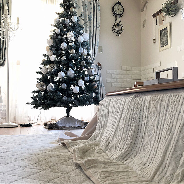 riceの-クリスマスツリー 北欧 おしゃれ ドイツトウヒツリー180cm オーナメント 飾り なし ヌードツリーの家具・インテリア写真