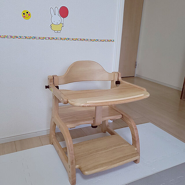 Pi.simple.の大和屋-yamatoya (大和屋) すくすくローチェア 2 sukusuku Ⅱ ベビーチェア キッズチェア ベビーローチェア ロータイプ テーブル 木製 チェアの家具・インテリア写真