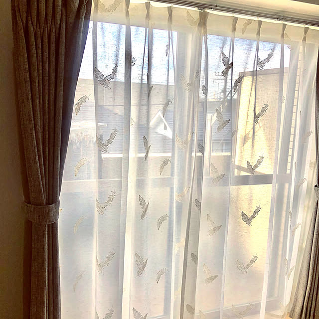 jujujuのニトリ-裏地付き遮光2級・遮熱カーテン(ウォリス ブラウン 100X200X2) の家具・インテリア写真