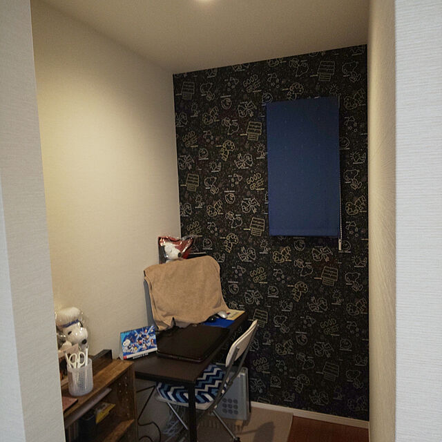 new01の-壁紙 のり付 クロス 生のり付き壁紙/サンゲツ スヌーピー RE-2746(販売単位1m)しっかり貼れる生のりタイプ（原状回復できません）の家具・インテリア写真