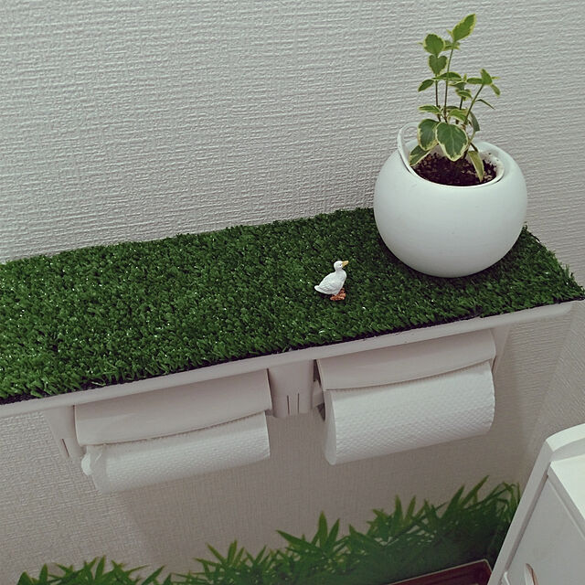 urikoのLucca-ウォールステッカー 選べる3枚セット 花 植物 北欧 グリーン フラワー 木 壁紙 北欧 はがせる 英字 おしゃれ シール トイレ 浴室 トイレ DIY リフォームの家具・インテリア写真