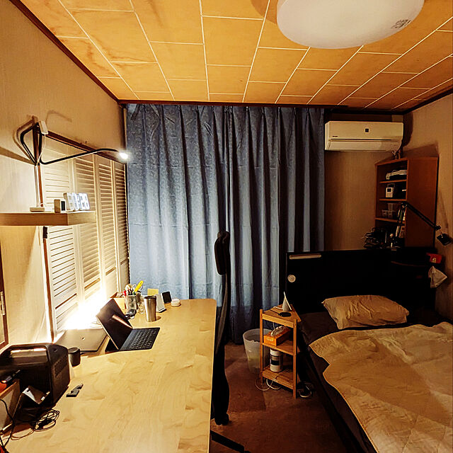 henteko-kenのイケア-MALM マルム ベッドフレームの家具・インテリア写真