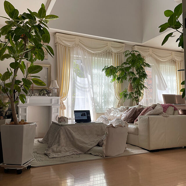 karikuruの-レディース クッション クッションカバー カラン フロアチェア ホワイトの家具・インテリア写真