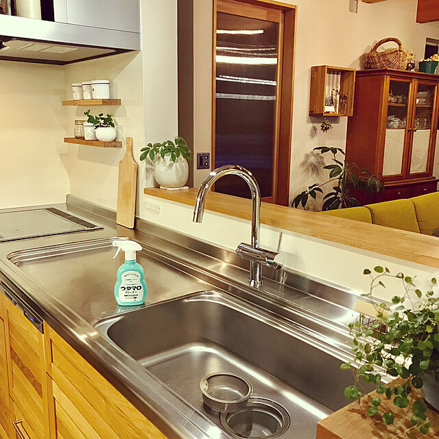 yukariの-東邦　ウタマロ クリーナー 400ml　本体　住居用洗剤 さわやかなグリーンハーブの香り ( 4904766130215 )の家具・インテリア写真