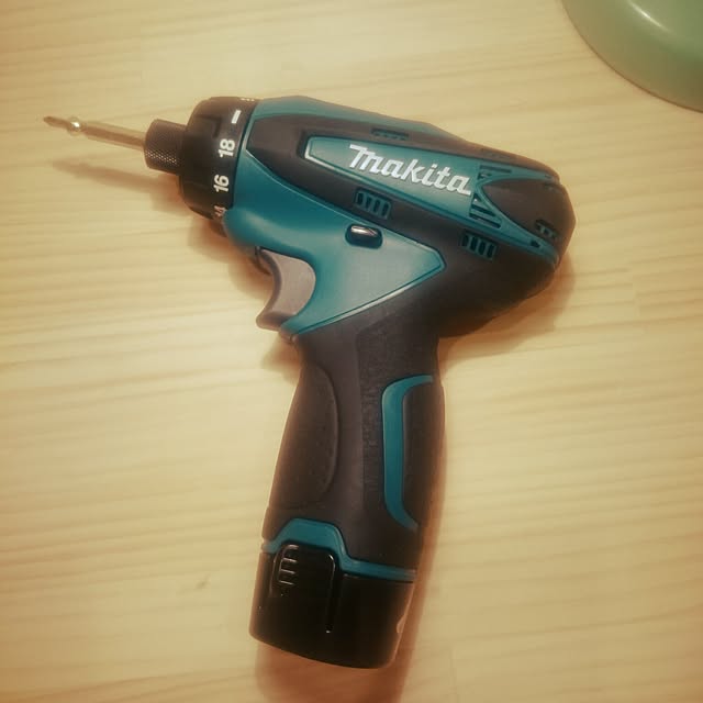 tentpegのマキタ(Makita)-マキタ(Makita) 充電式ドライバドリル 10.8V 本体付属バッテリー1個搭載モデル DF030DWSPの家具・インテリア写真