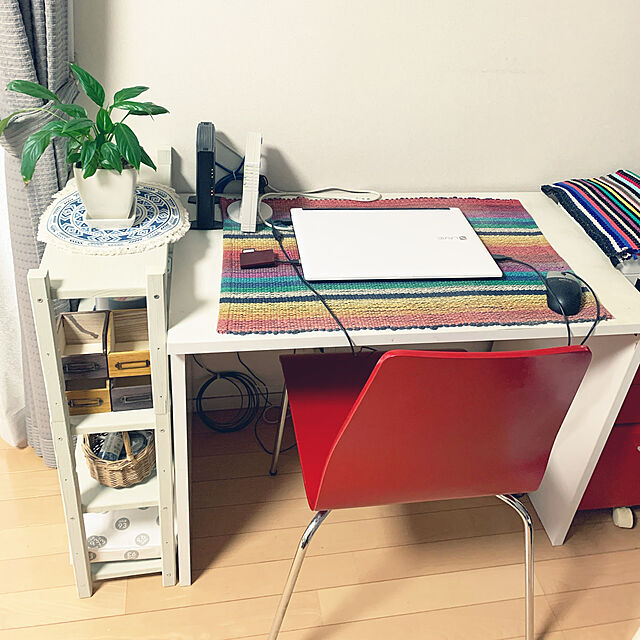 colorfulroadの-奥行スリムなパソコンデスク（ホワイト×カントリーウッド） デスク・机・ワークテーブル, Desks（ニッセン、nissen）の家具・インテリア写真