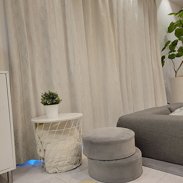 maruのニトリ-フロアスツール(グロス GY) の家具・インテリア写真