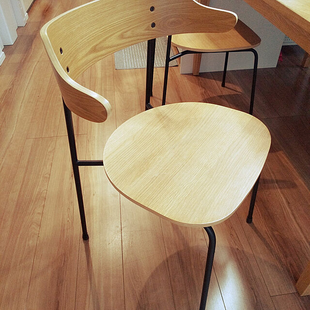 aiの関家具-ダイニングチェア 食卓椅子 食卓用 食卓イス カペル Type-A オーク 板座 NWLH 関家具の家具・インテリア写真