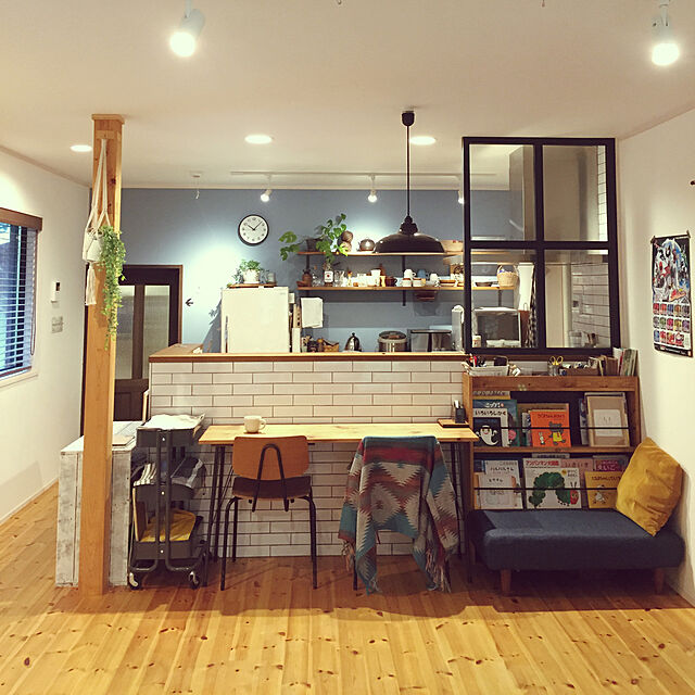 kazenのニトリ-布張りカジュアルソファ(NリバティーF NV) の家具・インテリア写真