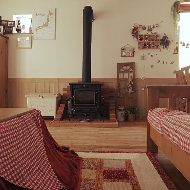 ayumiの-【ウィルトン織 約2.5畳 160×230 カシュクリ】ベルギー製・絨毯(じゅうたん)・カーペット・ラグ・ポリプロピレン100%・密度約16万ノット・ギャッベ(ギャベ)風の家具・インテリア写真