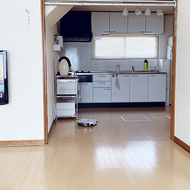 my_homeの-Dibea ロボット掃除機 D960 水拭き から拭き 強力吸引 自動充電 薄型 超静音 衝突&落下防止 床 カーペット 水洗いフィルター 150分間長時間稼動 PSE認証済みの家具・インテリア写真