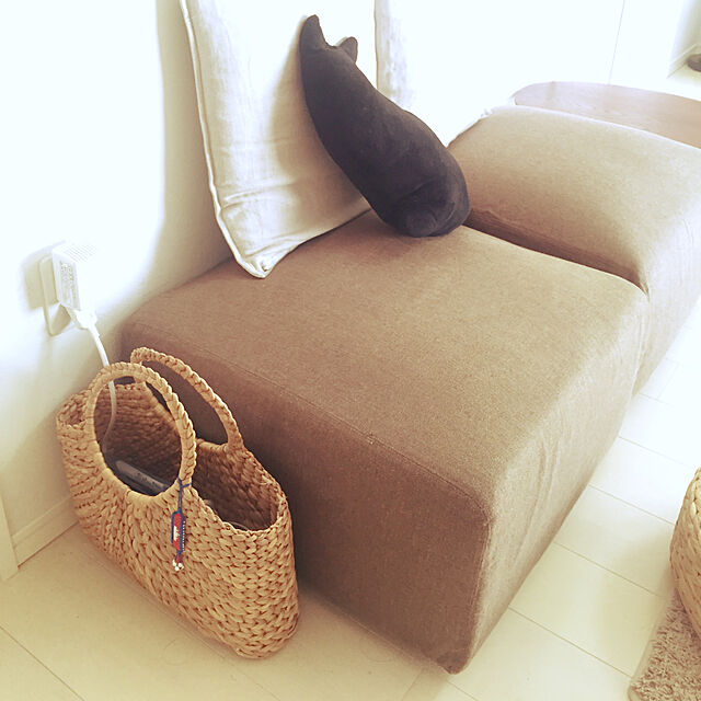 miyabiのイナダ商事-猫 シルエット クッション み~む ブラックの家具・インテリア写真
