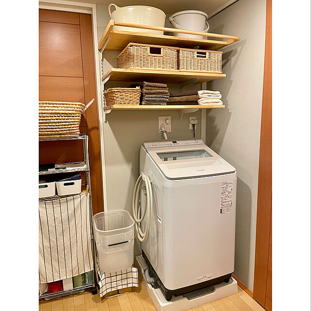 rinの-（標準設置料込）洗濯機　10kg　パナソニック NA-FA10K1-N パナソニック 10kg 全自動洗濯機　シャンパン Panasonic [NAFA10K1N]の家具・インテリア写真