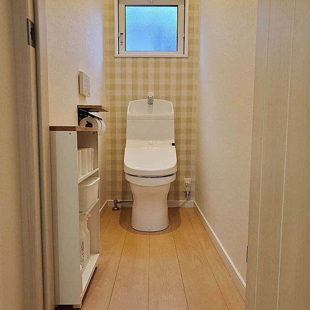 hiCaRiのtower-ハンドル付きスリムトイレラック タワー SLIM TOILET RACK WITH HANDLE トイレ収納の家具・インテリア写真